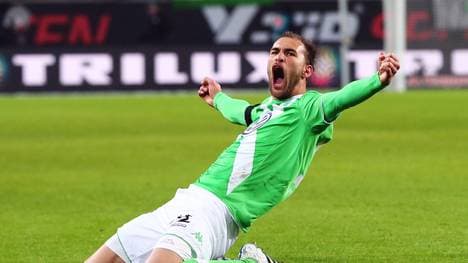 VfL Wolfsburg v FC Bayern Muenchen - Bundesliga-Bas Dost
