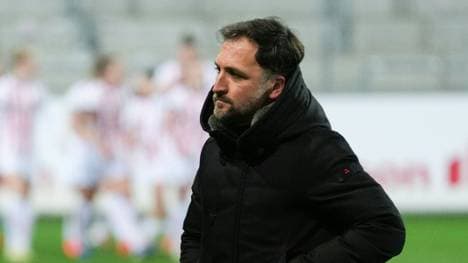 Trainer der Münchnerinnen: José Barcala