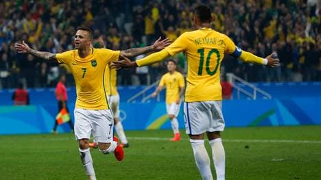 Brazil v Colombia Quarter Final: Men's Football - Olympics: Day 8