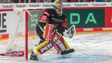 Torhüter Philipp Grubauer
