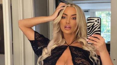 Lindsey Pelas war fassungslos, dass Instagram beschloss, dieses Bild zu entfernen