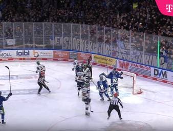 Die Highlights der Eishockey-Partie Straubing Tigers - Eisbären Berlin aus der DEL im Video. 
