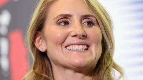 TORONTO, ONTARIO - NOVEMBER 15: Hayley Wickenheiser attends a photo opportunity for the 2019 Induction Ceremony at the Hockey Hall Of Fame on November 15, 2019 in Toronto, Ontario, Canada. (Photo by Bruce Bennett/Getty Images)