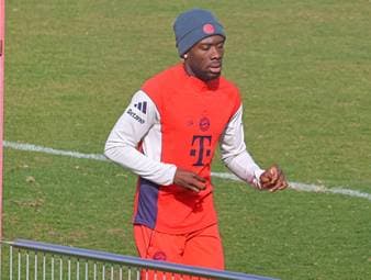 Davies deutet Blitz-Rückkehr an