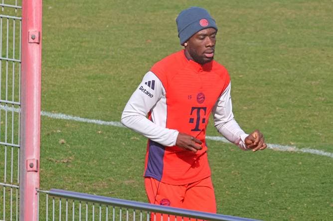 Davies deutet Blitz-Rückkehr an