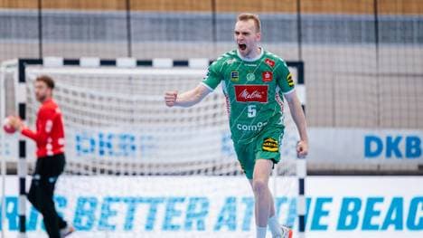 Mindens Florian Kranzmann jubelt gegen Kiel