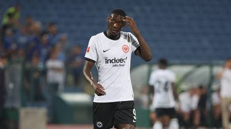 Frankfurt spielt lediglich remis in Sofia