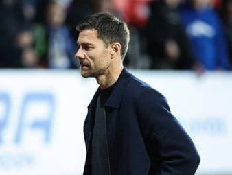 Alonso nach Fast-Blamage weiter im Fokus