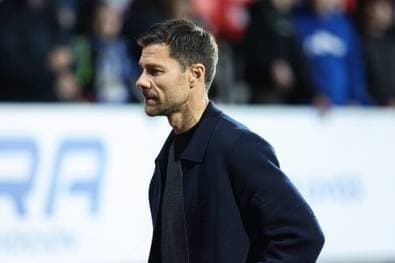 Alonso nach Fast-Blamage weiter im Fokus