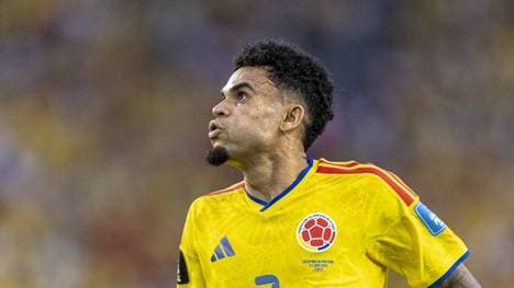 Luis Díaz bejubelt mit Kolumbien den Gruppensieg