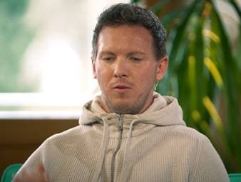 Julian Nagelsmann hat in der vergangenen Länderspielpause Dennis Undav vom VfB Stuttgart trotz eines Jokertors kritisiert. Nun äußert sich der Bundestrainer erneut und gibt Einblicke in ein persönliches Telefonat mit dem Spieler.