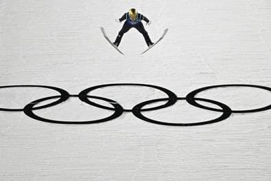 Gold-Held Raimund voller Vorfreude