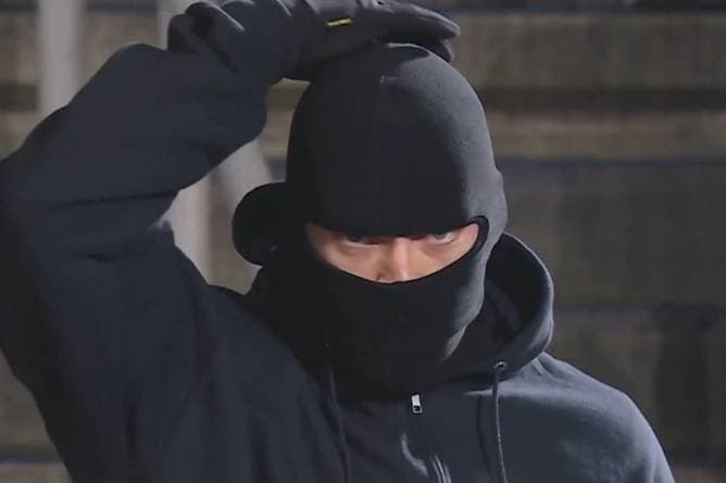 WWE-Maskenmann enthüllt sich - und einen neuen Look