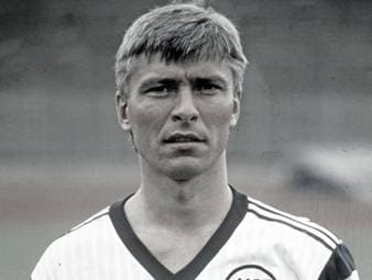 Trauer um früheren Top-Libero der Bundesliga