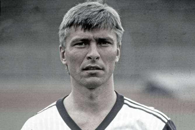 Trauer um früheren Top-Libero der Bundesliga