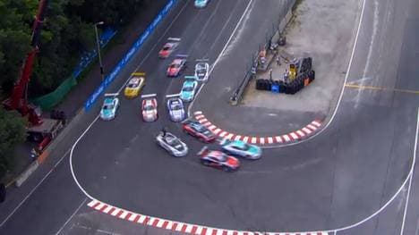 Der spätere Sieger Sven Müller behauptete am Start die Führung