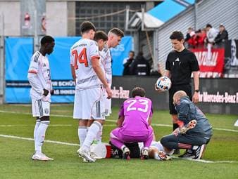 Verletzung, Rot und später K.o.: Pleite für Bayern II