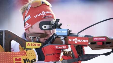 Benedikt Doll hat den ersten Sieg für die Biathleten in diese Saison geholt
