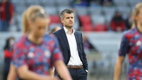 Scheuer wird Trainer in der Women's Super League