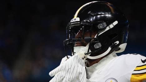 DK Metcalf schlug einen Fan