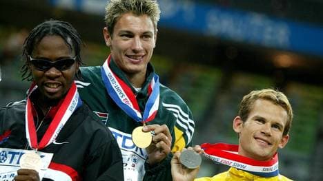 Jacques Freitag wurde 203 Hochsprung-Weltmeister vor Stefan Holm (r.)