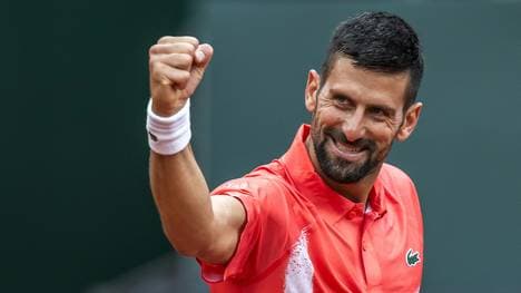 Novak Djokovic feiert den Finaleinzug