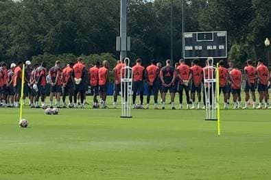 Moment der Stille für Jota: Kompany sprach zur Mannschaft