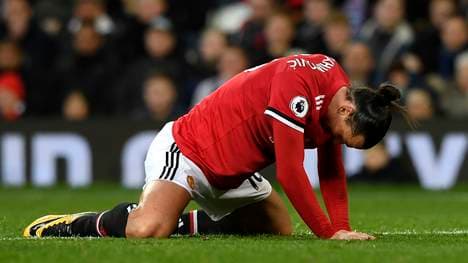 Manchester United v Burnley - Premier League
