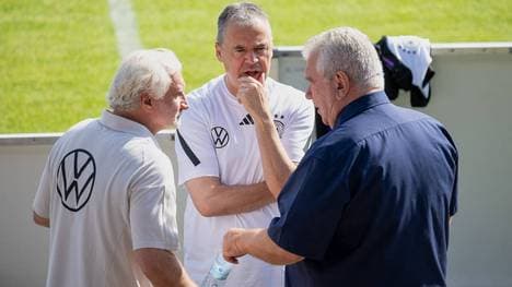 Andreas Rettig (M.) fordert Reformen