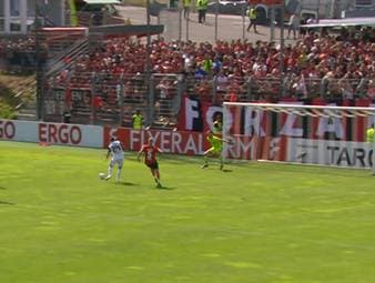 Bayer 04 Leverkusen blamiert sich im ersten Pflichtspiel der Saison. Bei Drittligist SV Elversberg setzt es in der ersten Pokalrunde eine verdiente 3:4-Niederlage.