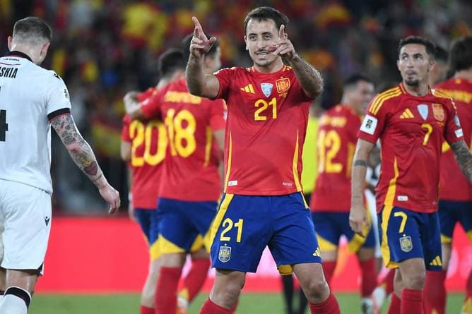 Spanien marschiert Richtung WM