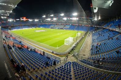 Kabine komplett zerstört! Spitzenspiel abgesagt