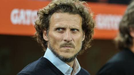 Diego Forlan ist auf seiner ersten Trainerstation gefeuert worden