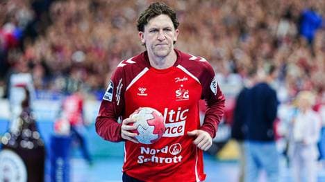 Lasse Möller fällt wegen eins Mittelhandbruches aus