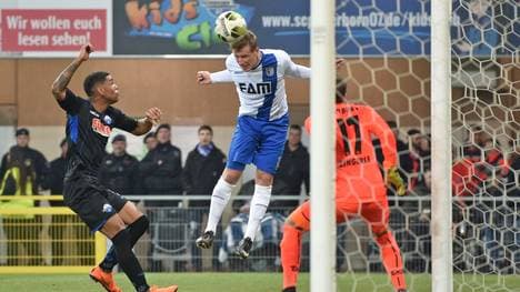 Richard Weil brachte den SC Magdeburg in Paderborn in Führung