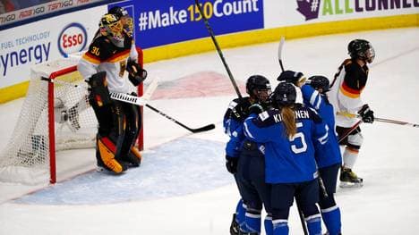 Germany v Finland - 2017 IIHF Women's Bronze Medal Game
