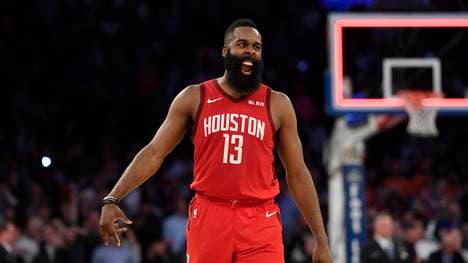 James Harden von den Houston Rockets ist der neue Rekordhalter für die meisten Dreier-Versuche in einer Saison