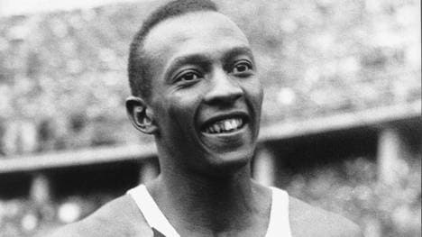 Jesse Owens bei Olympia 1936 in Berlin