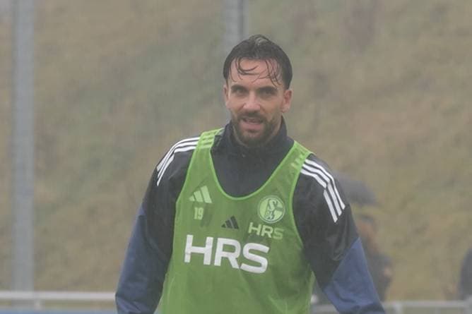 Unruhe bei S04? Karaman spricht über Negativserie