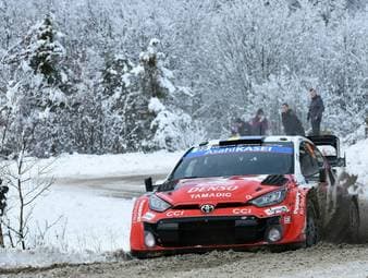 Altersrekord im Schnee: Solberg gewinnt 
