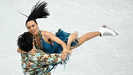 Jennifer Janse Van Rensburg und Benjamin Steffan 