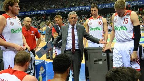Ärger bei Trainer Svetislav Pesic, betretene Mienen bei den Spielern: Der FC Bayern in Frankfurt
