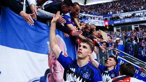 Luka Vuskovic verabschiedet sich von den HSV-Fans