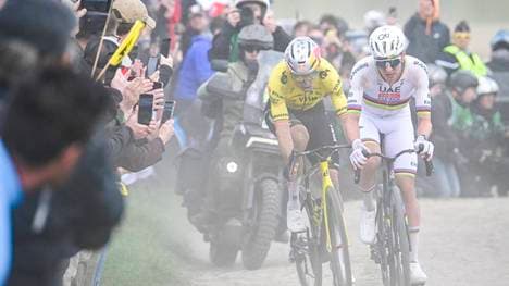 Tadej Pogacar musste sich bei Parix-Roubaix geschlagen geben