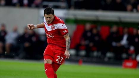 Bundesliga: Dawid Kownacki von Fortuna Düsseldorf erleidet Muskelfaserriss, Düsseldorfs Stürmer Dawid Kownacki fällt aus  