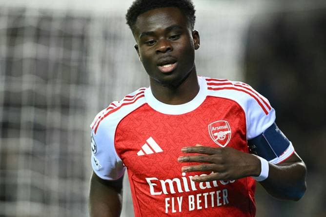 Saka verlängert langfristig bei Arsenal