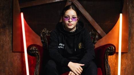 Ebru „sp9_ebru“ Önal ist eine Content Creatorin für SP9 Esports sowie Wehen Wiesbaden