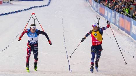 Sturla Holm Laegreid und Eric Perrot liefern sich ein packendes Finish