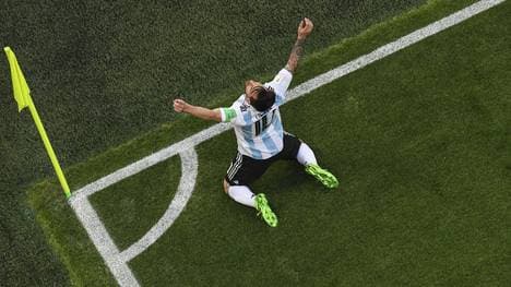 Lionel Messi ist der erste Spieler der WM-Geschichte, der als Teenager, in den Zwanzigern und in den Dreißigern ein Tor erzielt hat