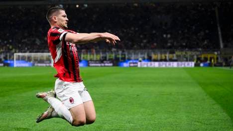 Luka Jovic jubelt wieder